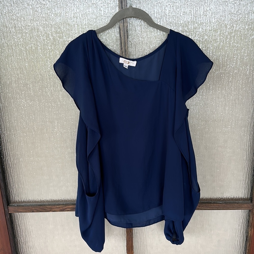 Ramy Brook asymmetrical neckline blue cold shoulder blouse in size Medium. EUC